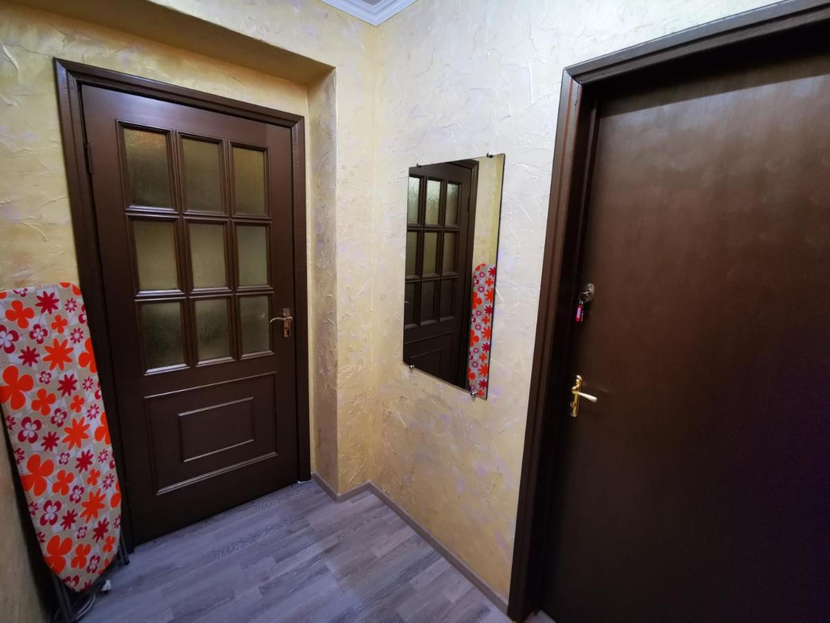 Міні Квартал Otel Yahotyn Dış mekan fotoğraf