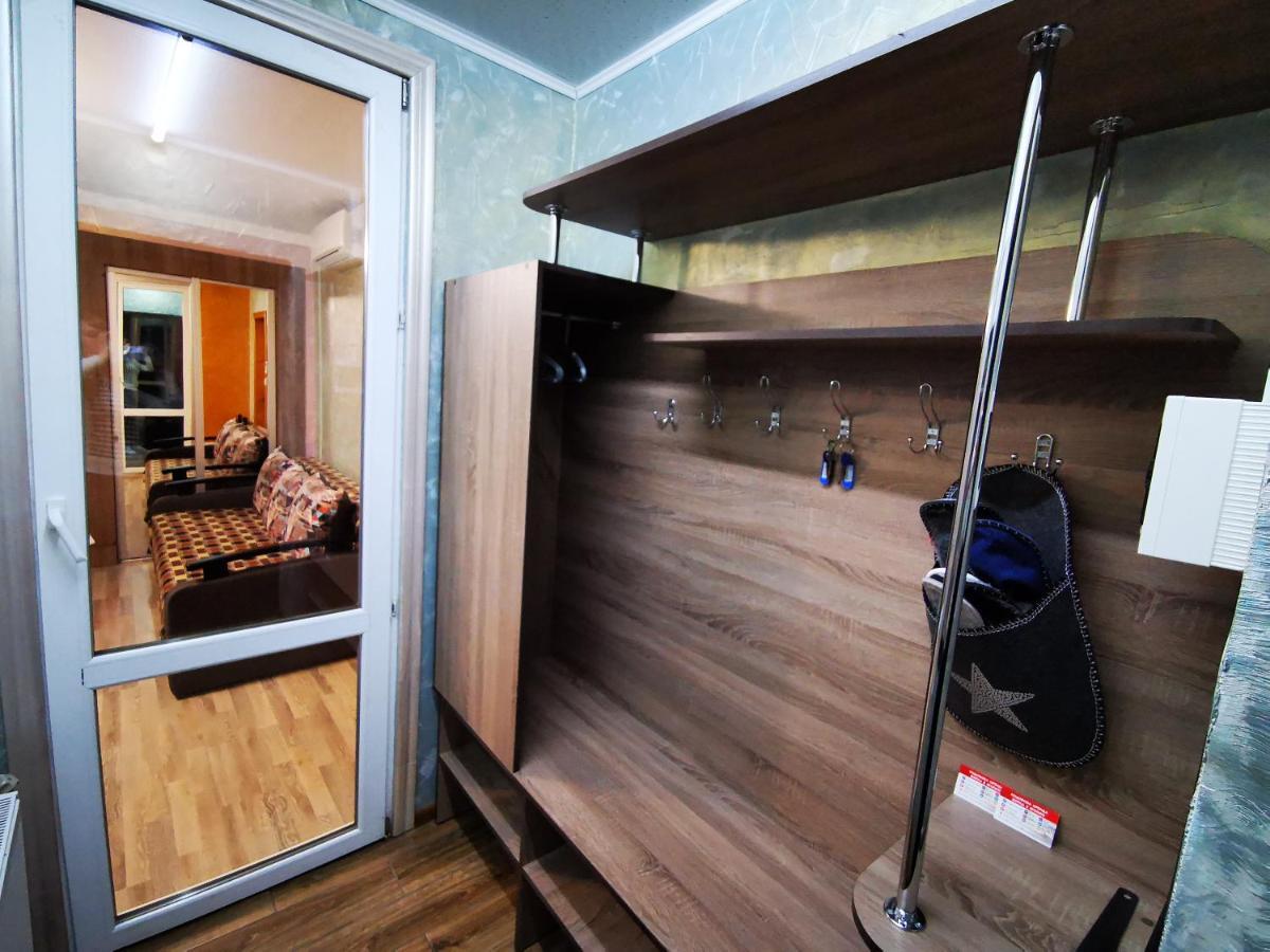 Міні Квартал Otel Yahotyn Dış mekan fotoğraf